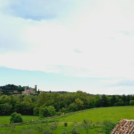 La Taverna Farm stay Sovicille