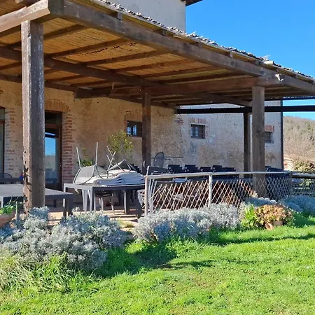 La Taverna Farm stay Sovicille