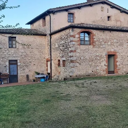 La Taverna Farm stay *